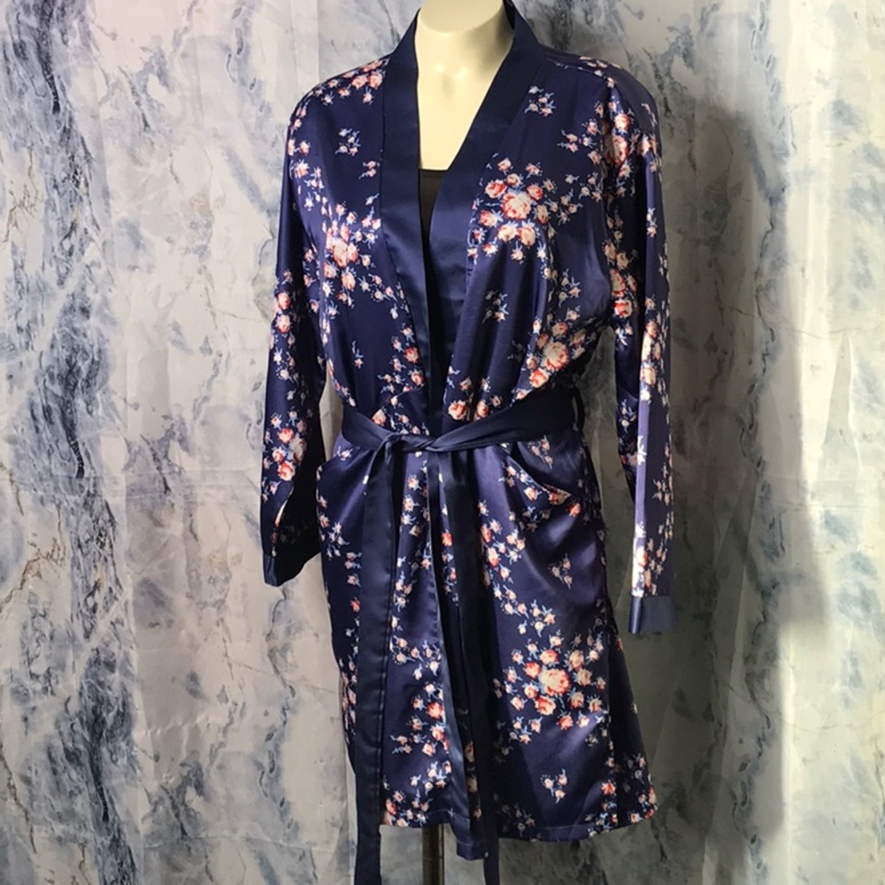 Morgan Lane X Fab Fit Fun Allie Robe Blue Floral Print Satin S/M